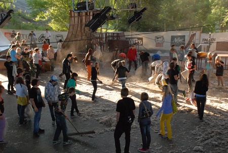 колективне прибирання